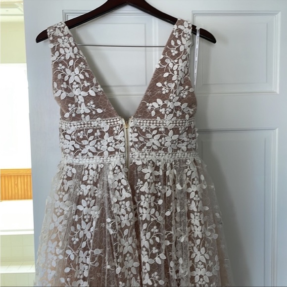 Bronx And Banco Women's Megan Lace Maxi Dress - Picture 6 of 8